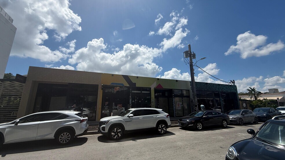 More Photos Of 314 NW 24th St, Miami General Retail For Lease