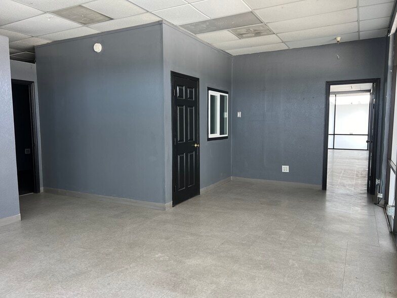 More Photos Of 3121 Yosemite Blvd, Modesto Unknown For Lease