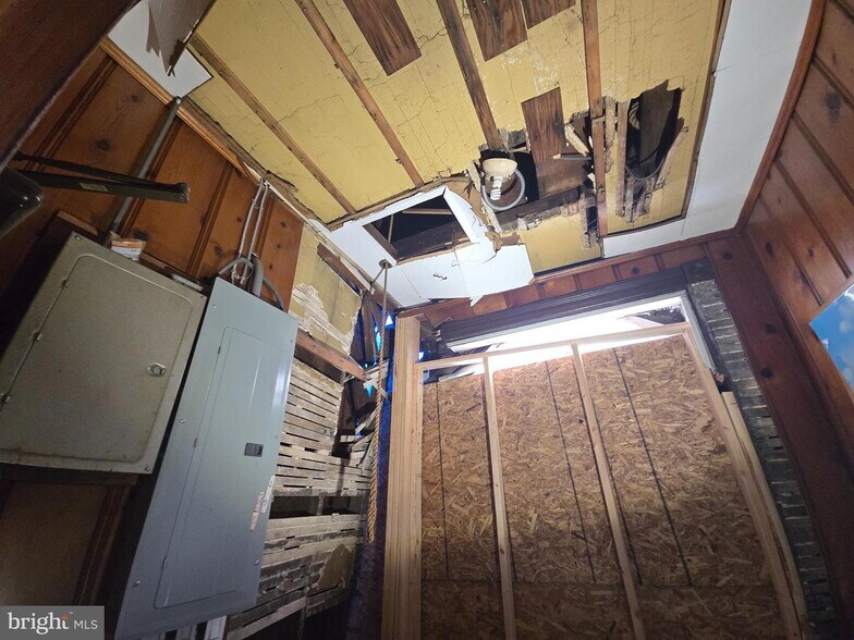 More Photos Of , Baltimore Unknown For Sale