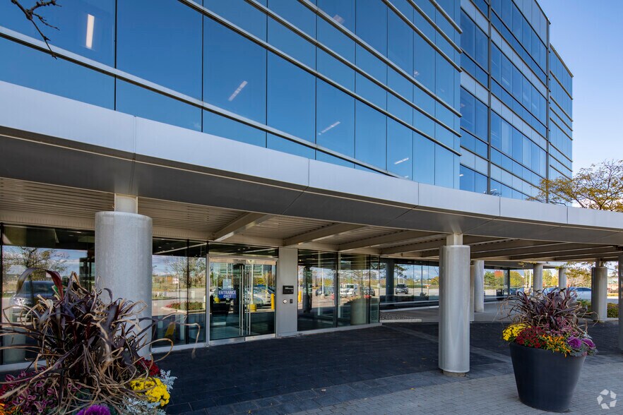 More Photos Of 5060 Spectrum Way, Mississauga Office For Lease