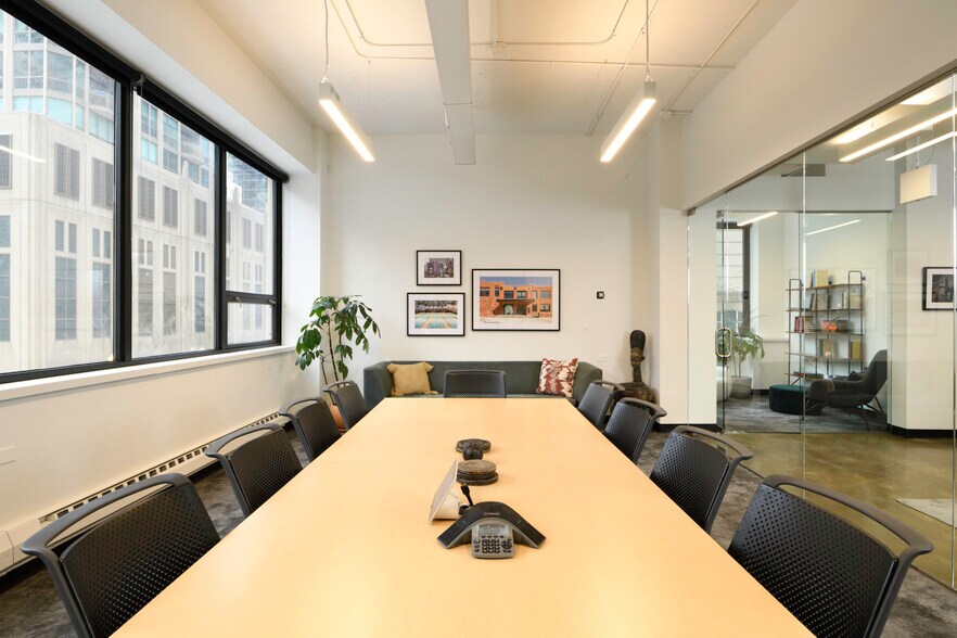 More Photos Of 40 E Huron St, Chicago Office For Lease