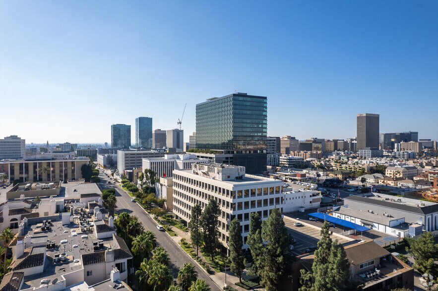 More Photos Of 425 Shatto Pl, Los Angeles Office For Lease