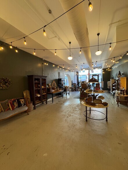 More Photos Of 212 Broadway St, Paducah Apartments For Sale