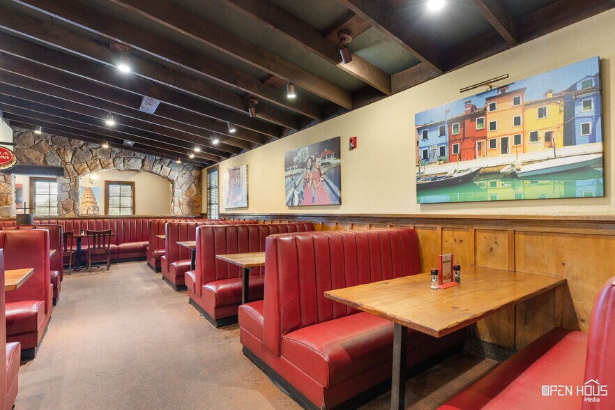 More Photos Of 4330 Kell Blvd, Wichita Falls Restaurant For Sale