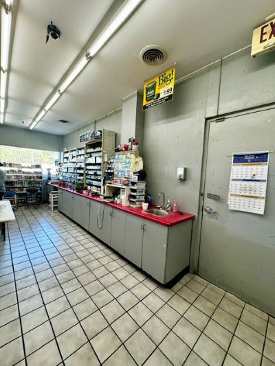 More Photos Of 2841 Cliff Gookin Blvd, Tupelo Service Station For Sale