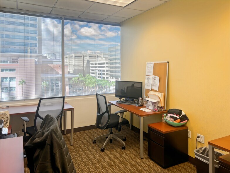 More Photos Of 400 S 4th St, Las Vegas Coworking Space