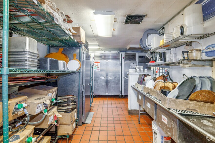 More Photos Of 386 Grant Avenue Rd, Auburn Restaurant For Sale