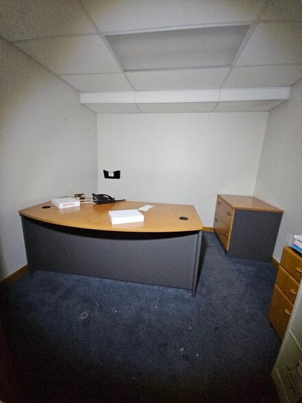 More Photos Of 6187 NW 167th St, Miami Lakes Office For Sale