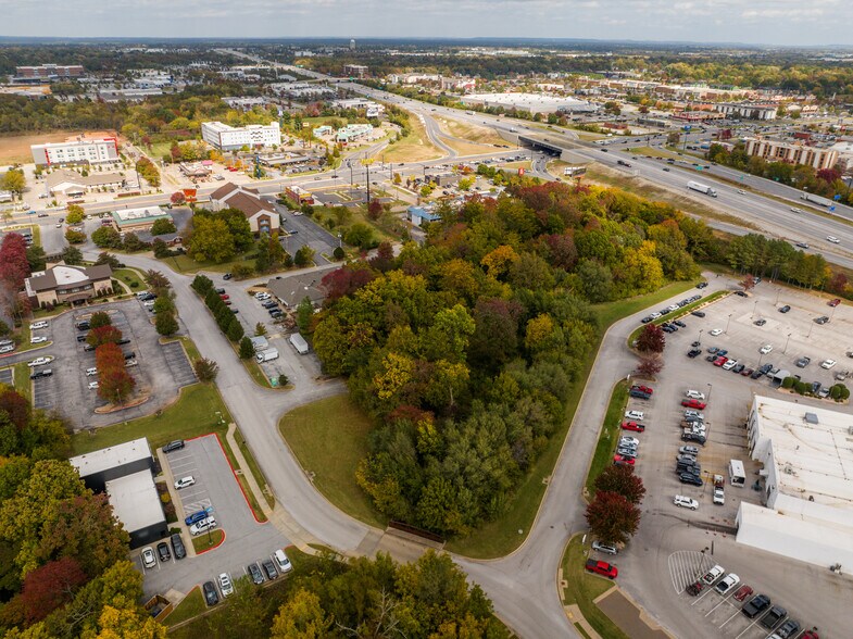 More Photos Of 301 SE Metro Pky, Rogers Land For Sale