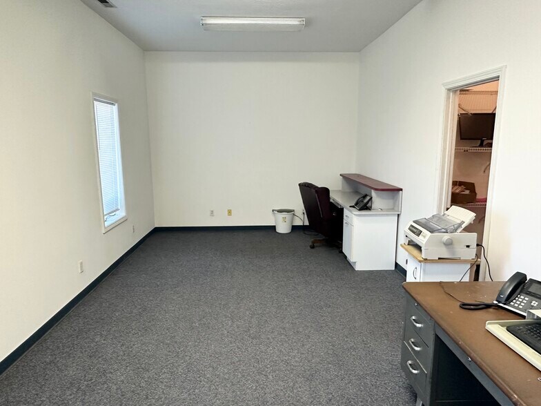 More Photos Of 2103 S First, Terre Haute Warehouse For Sale