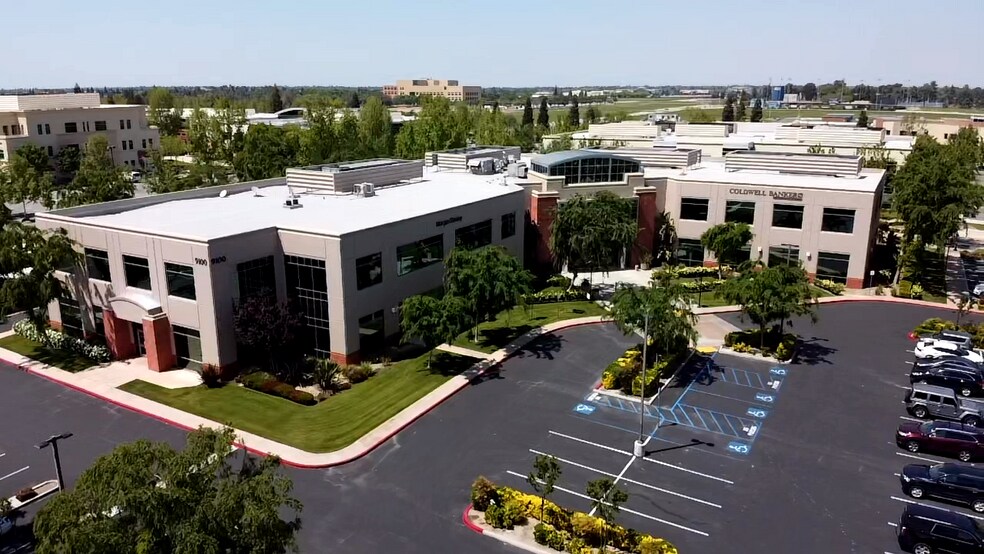 More Photos Of 9100 Ming Ave, Bakersfield Office For Lease