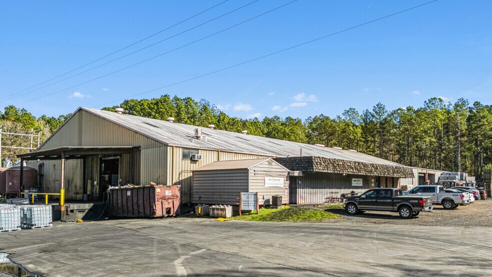 More Photos Of 508 Industrial Blvd, Atlanta Industrial For Sale