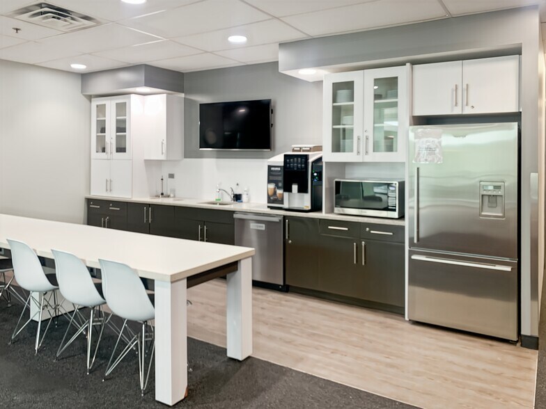 More Photos Of 9225 Leslie St, Richmond Hill Coworking Space