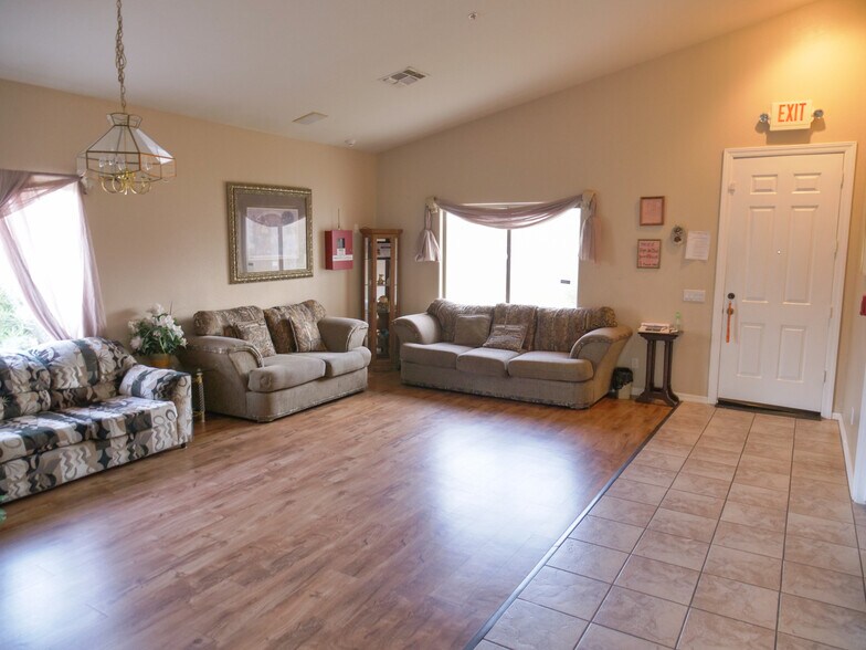 More Photos Of Sheridan, Phoenix Rehabilitation Center For Sale