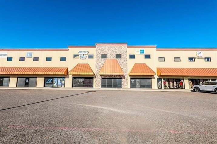 More Photos Of 8218 Casa Verde Rd, Laredo Storefront Retail Office For Sale