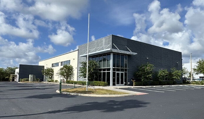 Primary Photo Of 660 Garden Commerce Pky, Winter Garden Warehouse For Sale
