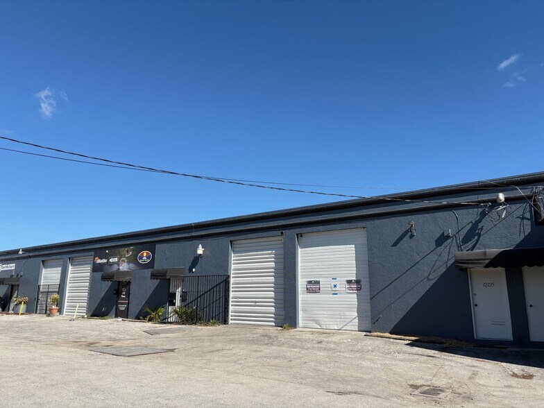Primary Photo Of 12225-12233 NE 13th Ct, North Miami Warehouse For Lease