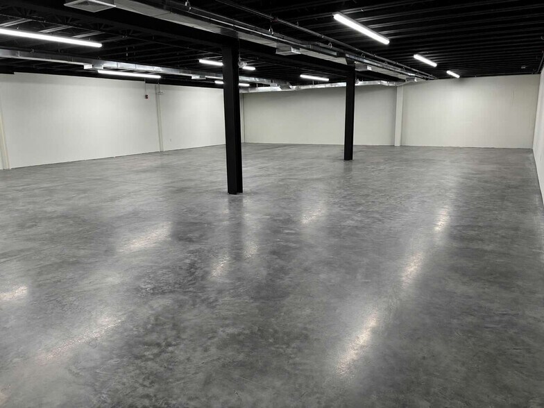 Primary Photo Of 151 River Rd, Montville Warehouse For Lease