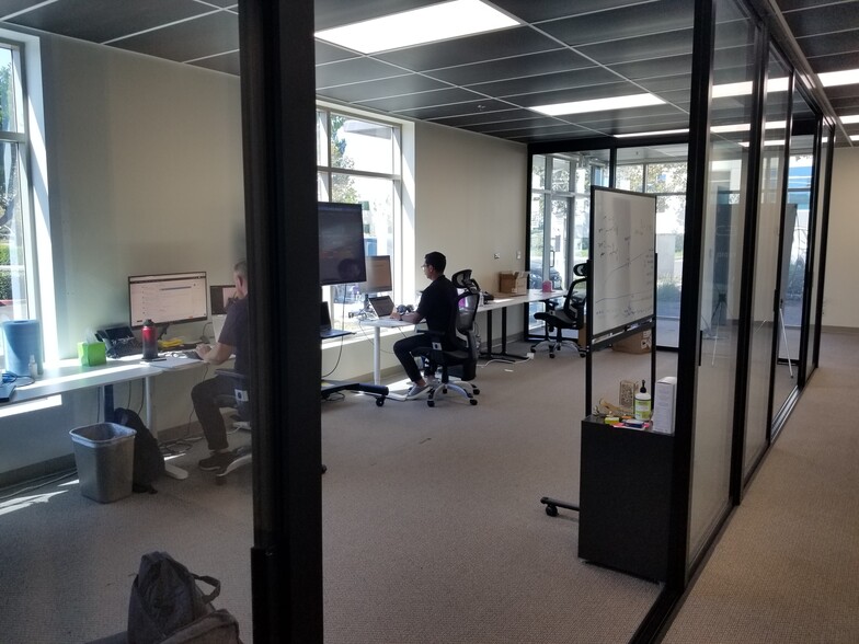 More Photos Of 26249 Enterprise Ct, Lake Forest Research And Development For Lease