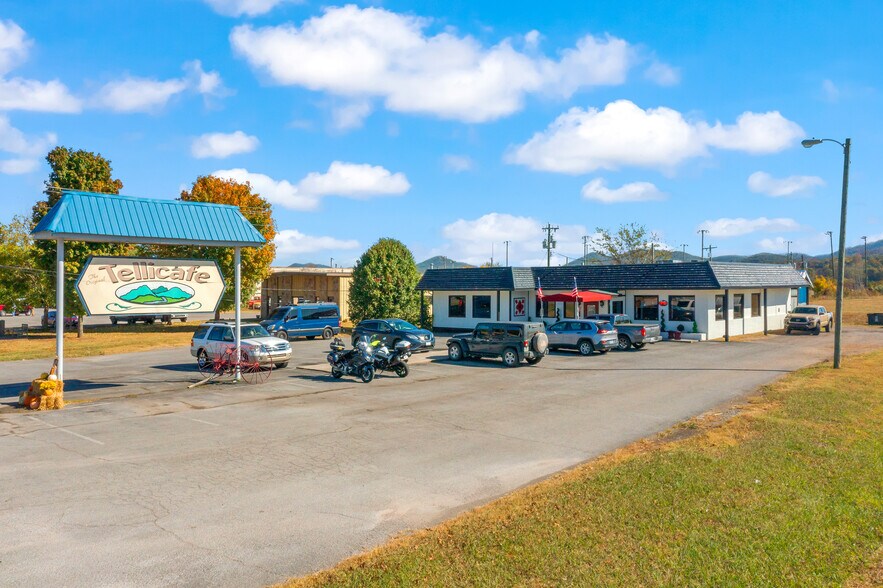 More Photos Of 128 Bank St, Tellico Plains Restaurant For Sale