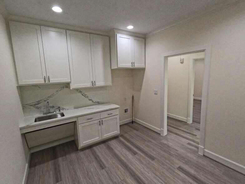 More Photos Of 400 Stonebrook Pky, Frisco Medical For Lease