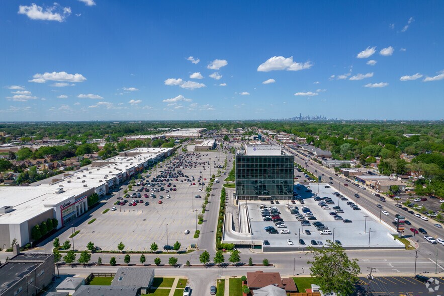 More Photos Of 9730 S Western Ave, Evergreen Park Medical For Lease