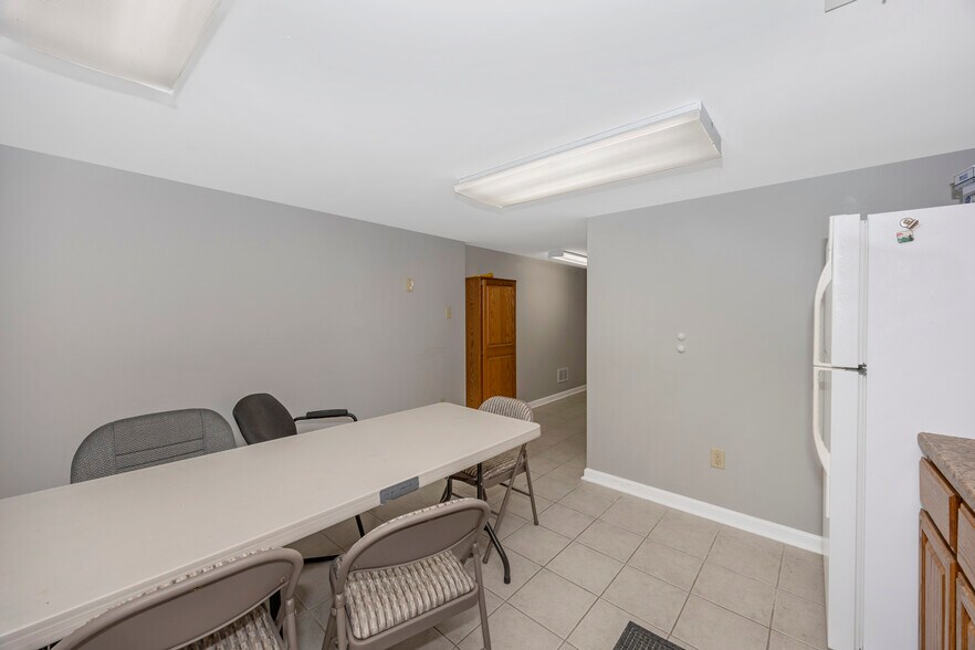 More Photos Of 286 Montevue Ln, Frederick Medical For Lease