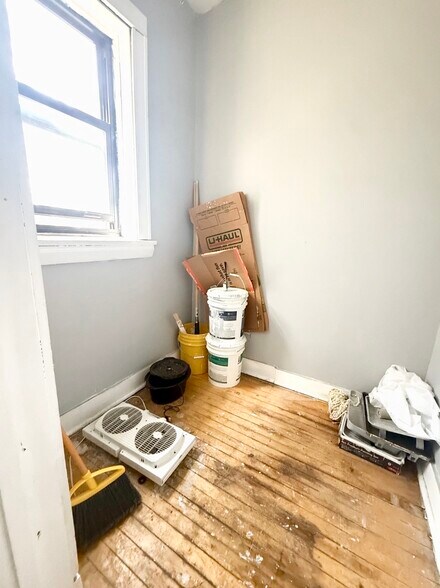 More Photos Of 7154 S Yates Blvd, Chicago Apartments For Sale