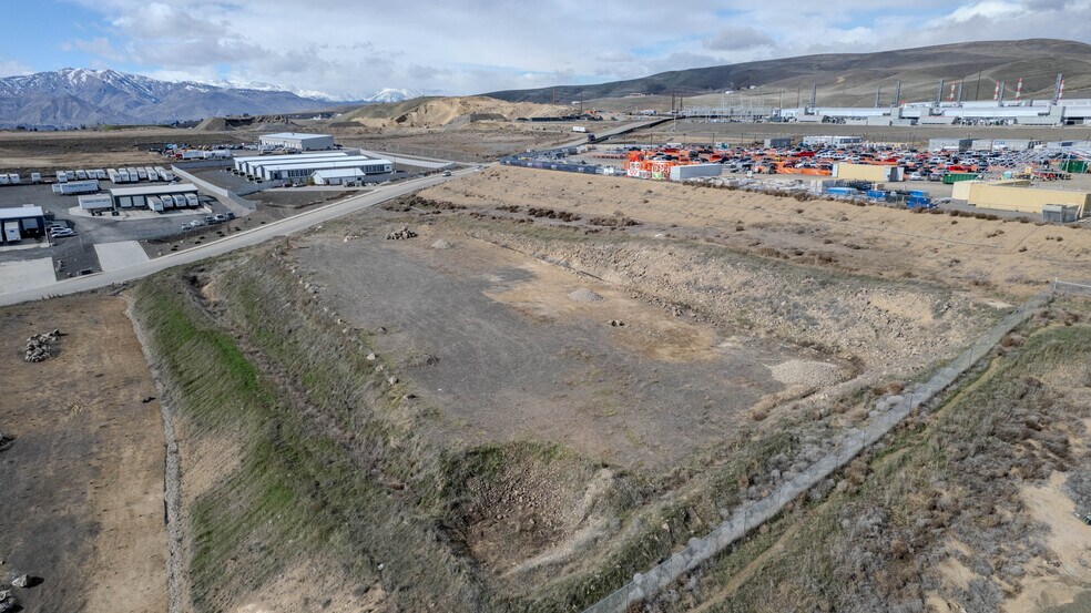 More Photos Of 501 Urban Industrial Way, East Wenatchee Land For Sale