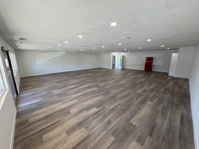 More Photos Of 602 S State St, Bunnell Storefront Retail Office For Lease