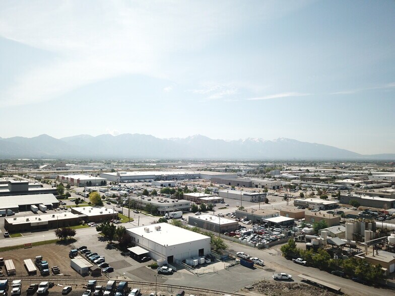 More Photos Of 1480 Pioneer Rd, Salt Lake City Distribution For Lease