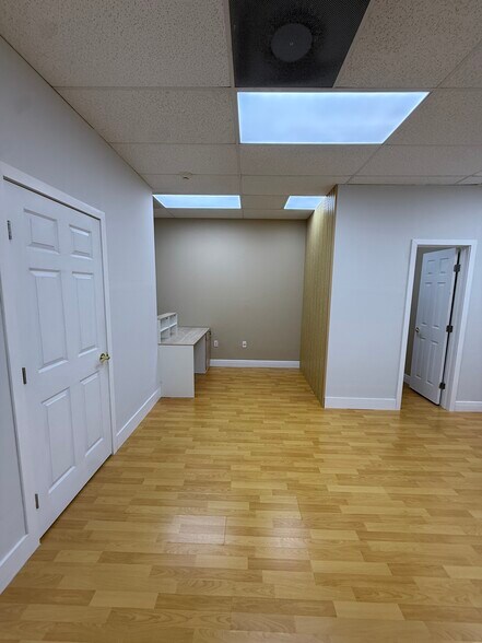 More Photos Of 12905 SW 132nd St, Miami Industrial For Lease