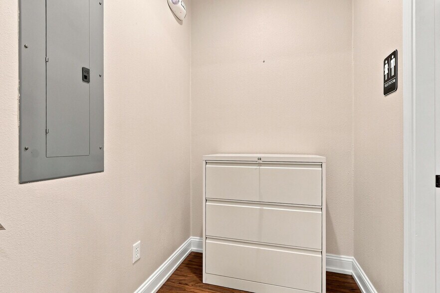 More Photos Of 9640 S McCarran Blvd, Reno Office For Lease