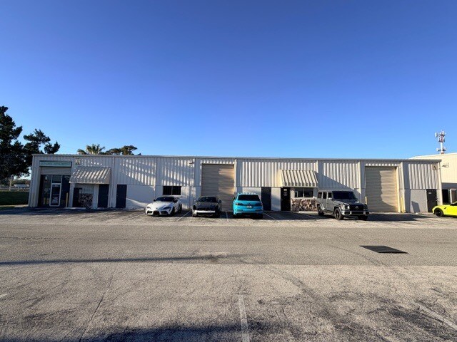 Primary Photo Of 1725 S Nova Rd, Daytona Beach Warehouse For Sale