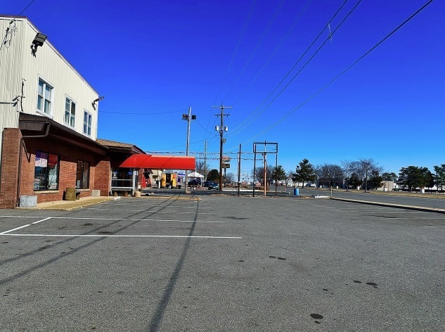 More Photos Of 7216 Ritchie Hwy, Glen Burnie Freestanding For Sale