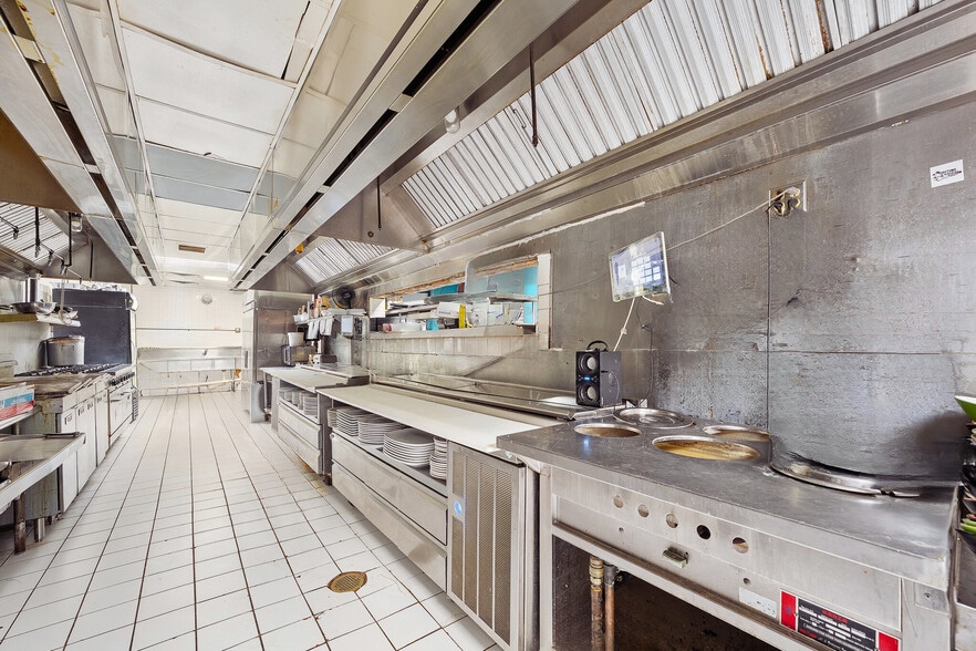 More Photos Of 790 S Atlantic Ave, Ormond Beach Restaurant For Sale