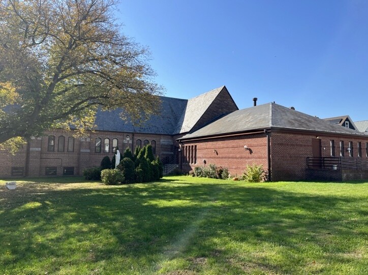 More Photos Of 11642 Farmers Blvd, Saint Albans Religious Facility For Lease