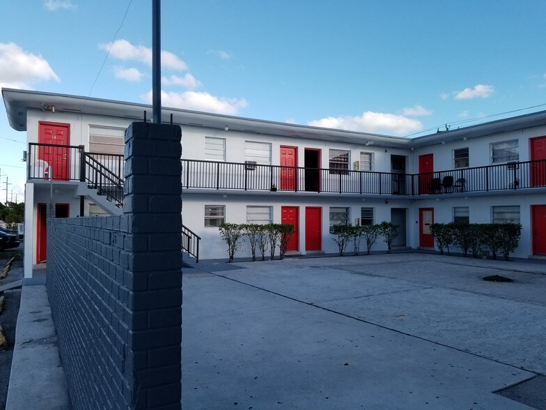 More Photos Of 110 E 10th St, Hialeah Apartments For Sale