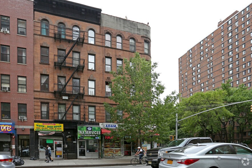 More Photos Of 2657 Frederick Douglass Blvd, New York Apartments For Lease