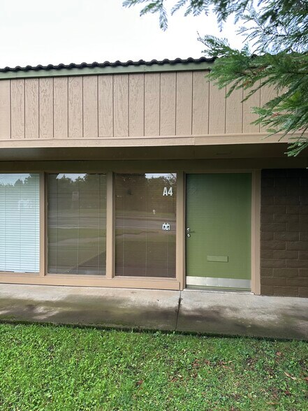 More Photos Of 11300 Coloma Rd, Gold River Flex For Lease