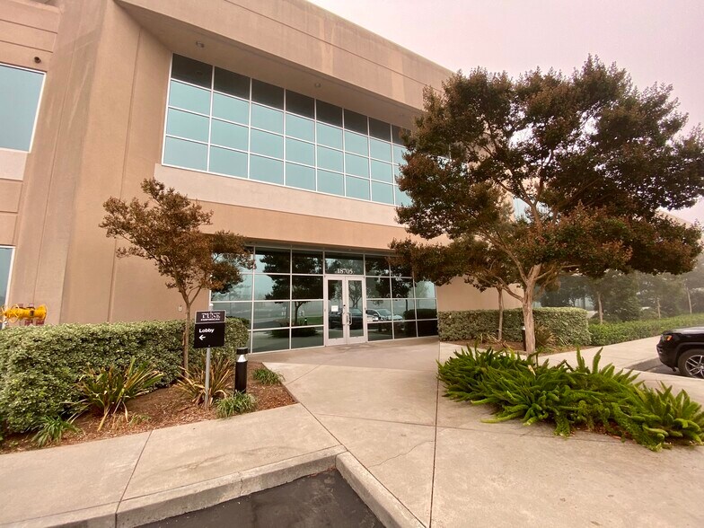 More Photos Of 18705 Madrone Pky, Morgan Hill Research And Development For Lease