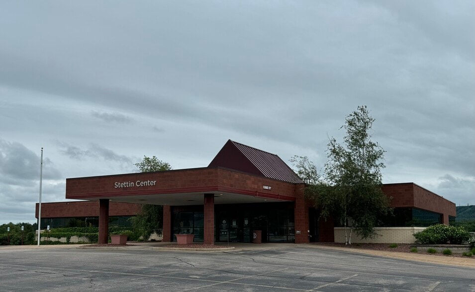 More Photos Of 3605 Stewart Ave, Wausau Flex For Sale