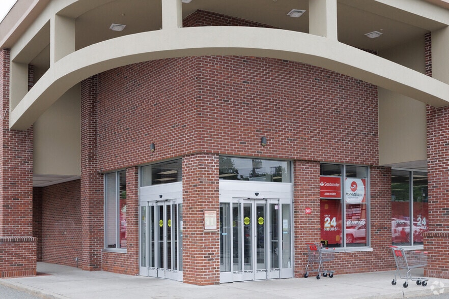 More Photos Of 790-800 Bloomfield Ave, West Caldwell Freestanding For Lease