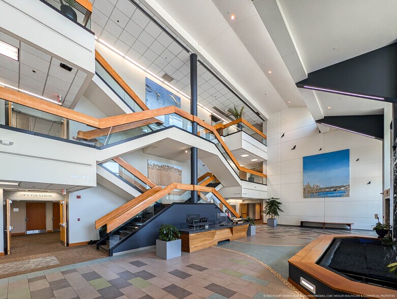 More Photos Of 148 East Ave, Norwalk Medical For Sale