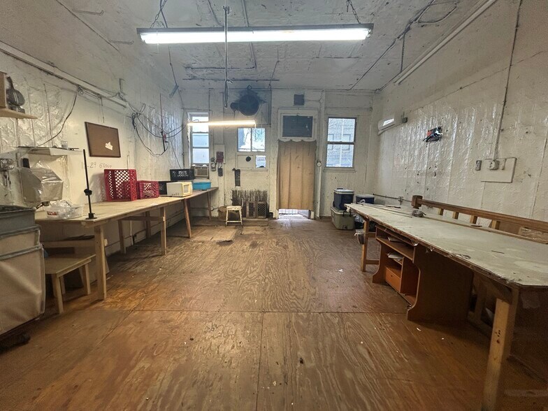 More Photos Of 590 Onderdonk Ave, Ridgewood Storefront Retail Residential For Lease