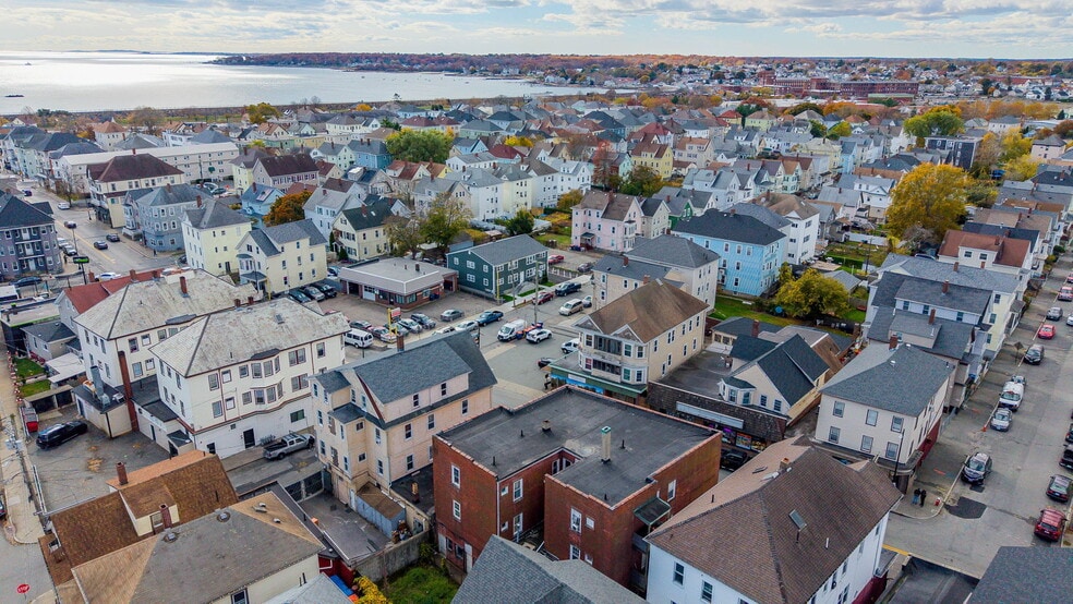 More Photos Of 110-114 County St, New Bedford Storefront Retail Residential For Sale