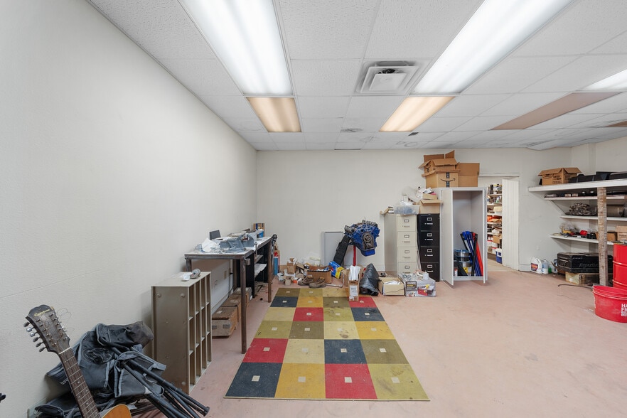 More Photos Of 14733 E State Hwy 11, Como Warehouse For Sale