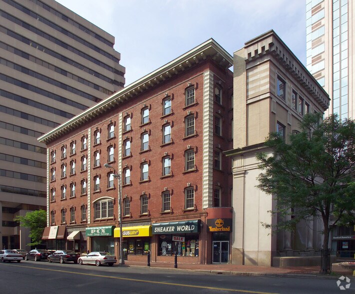 More Photos Of 1380-1398 Main St, Springfield Office For Lease