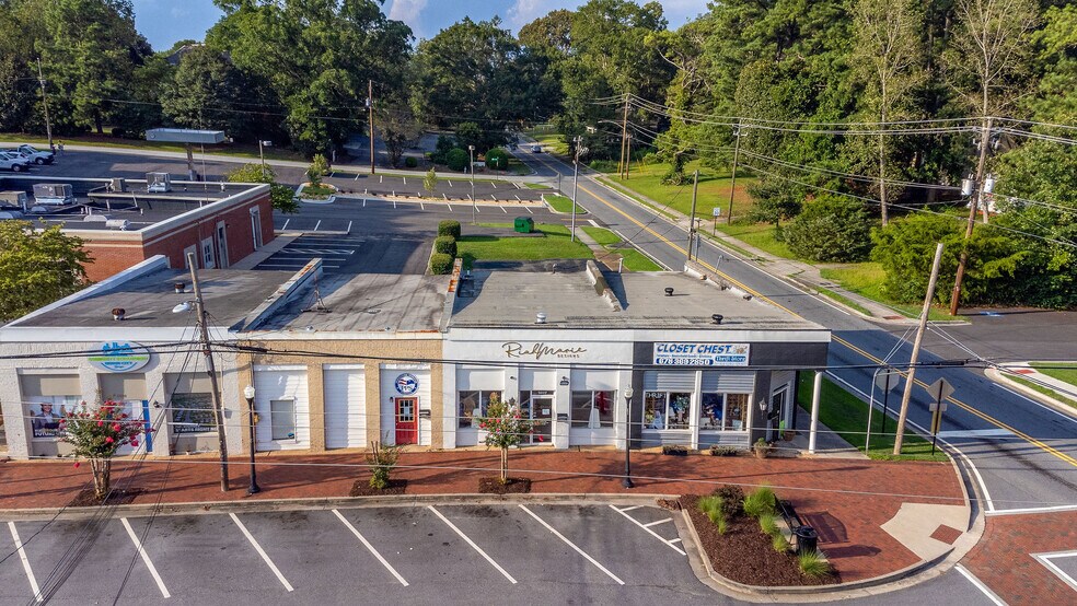 More Photos Of 5037 Union St, Union City Storefront For Sale