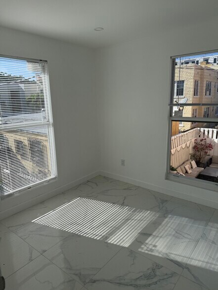 More Photos Of 729 SW 3rd St, Miami Apartments For Sale
